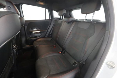 Mercedes-Benz CLA Shooting Brake 180 d Automatic Shooting Brake Premium (3)