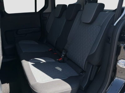 Ford Tourneo Courier 1.0 ecoboost 125cv Titanium powershift (11)