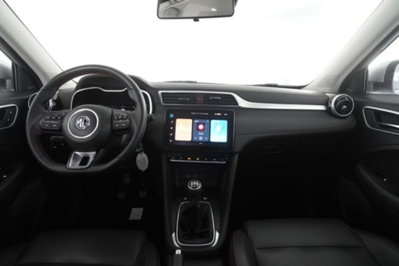 Mg ZS ZS 1.5 Luxury (12)
