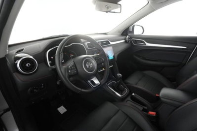 Mg ZS ZS 1.5 Luxury (9)