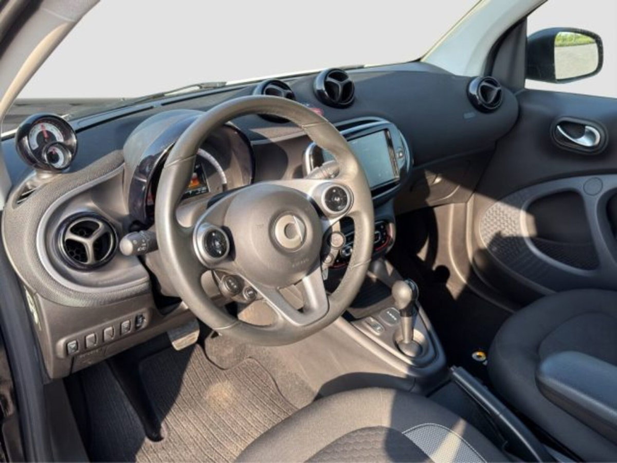 smart Fortwo EQ Passion Nightsky (10)