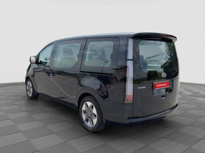 Hyundai Staria 2.2 awd auto (3)