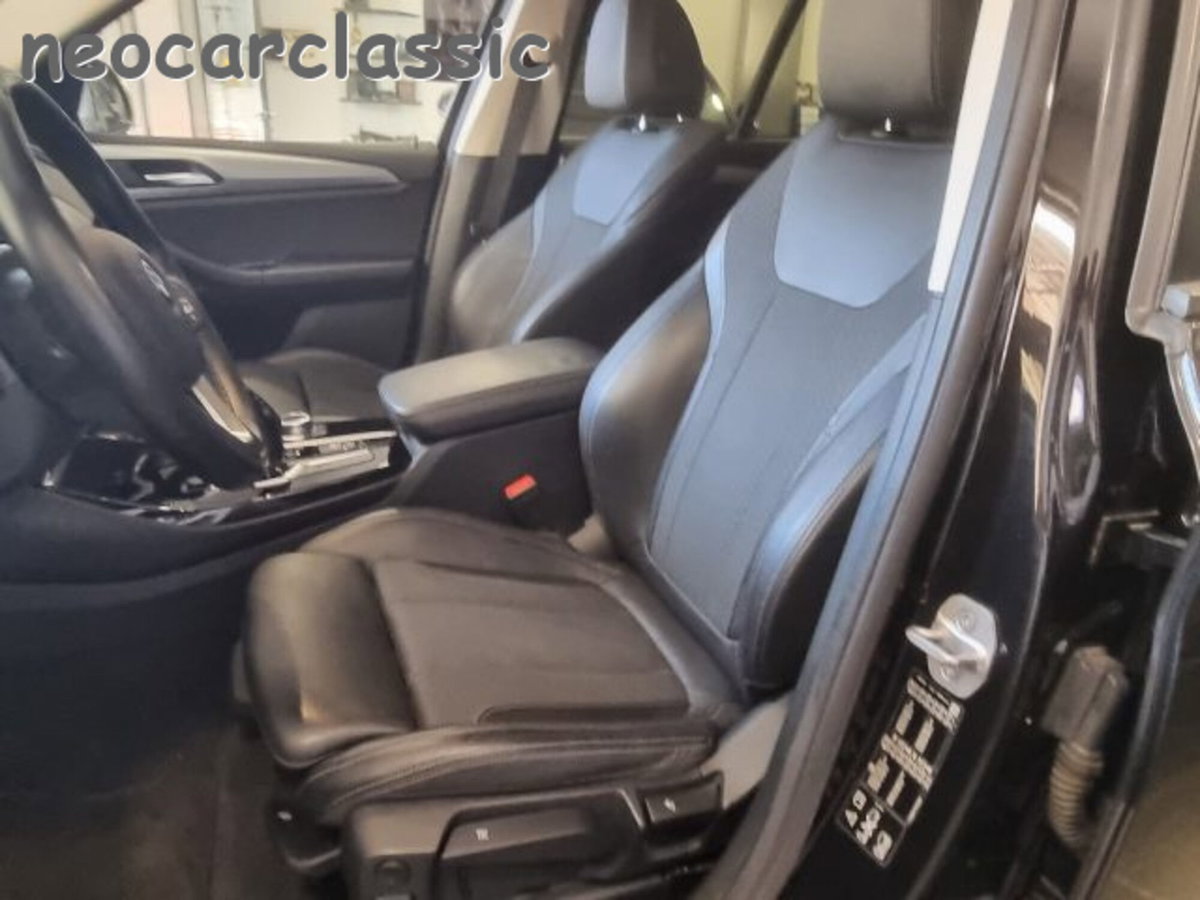BMW X3 xDrive20d 48V Business Advantage (14)