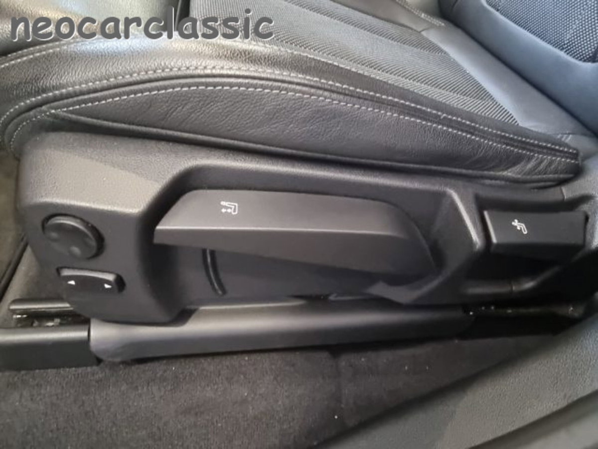 BMW X3 xDrive20d 48V Business Advantage (15)