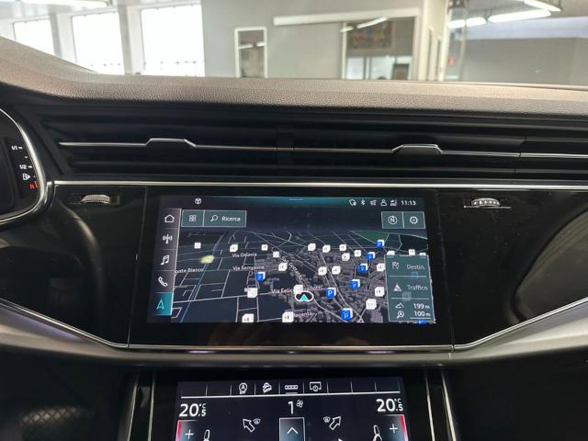 Audi Q7 50 TDI quattro tiptronic Business (13)