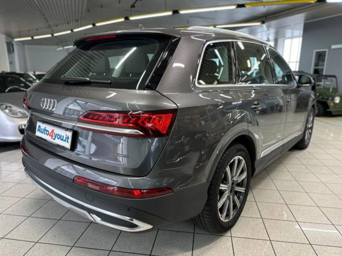 Audi Q7 50 TDI quattro tiptronic Business (3)