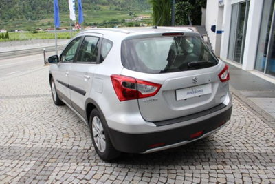 Suzuki S-Cross 1.6 DDiS 4WD All Grip Style (3)
