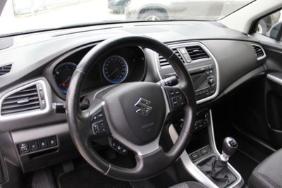 Suzuki S-Cross 1.6 DDiS 4WD All Grip Style (9)