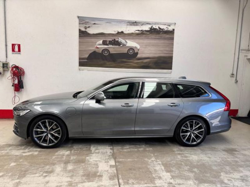 Volvo V90 T8 Recharge AWD Plug-in Hybrid R-design