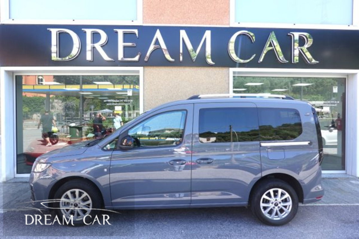 Ford Tourneo Connect Tourneo  2.0 EcoBlue 122 CV Powershift Titanium (2)