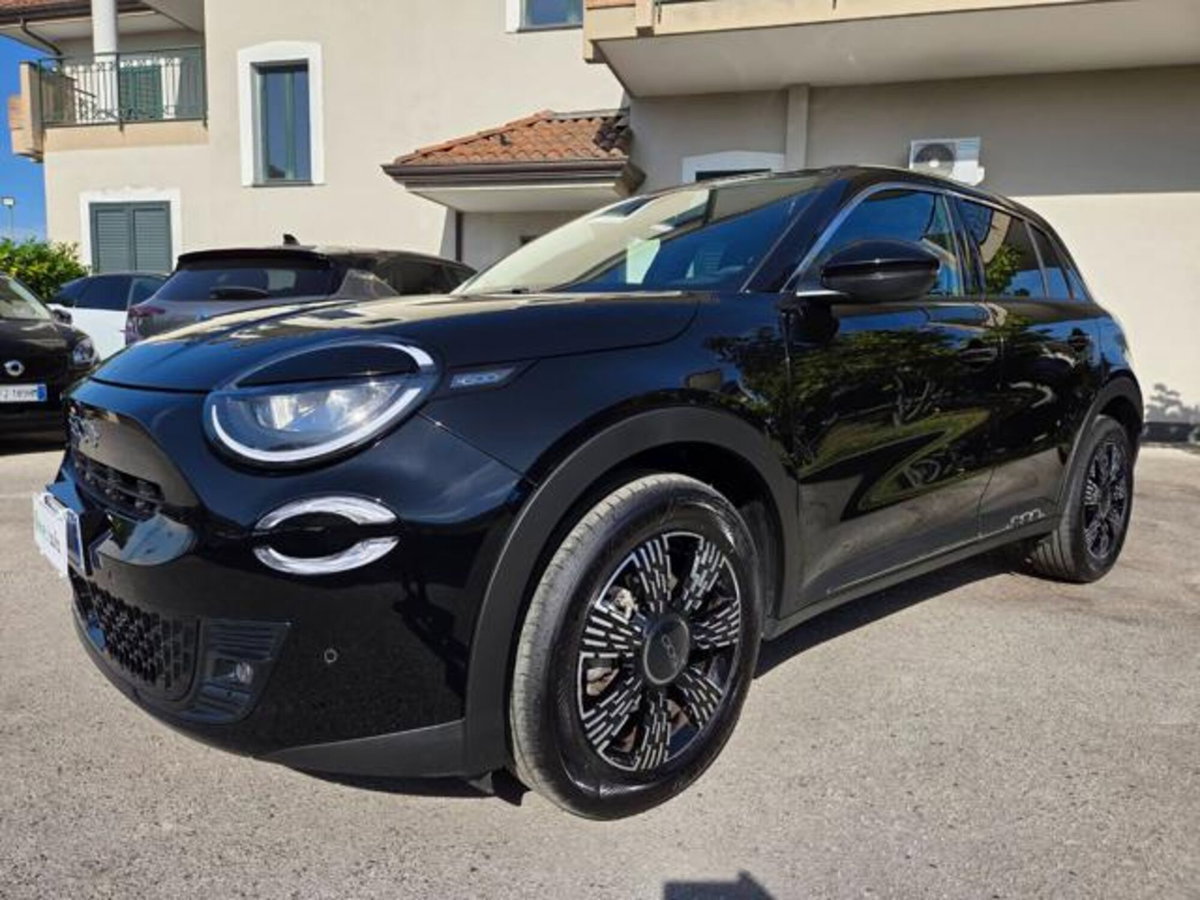 Fiat 600 1.2 hybrid 145cv auto