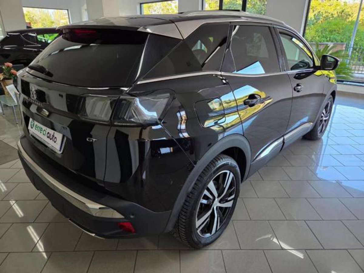 Peugeot 3008 BlueHDi 130 S&S EAT8 GT (4)