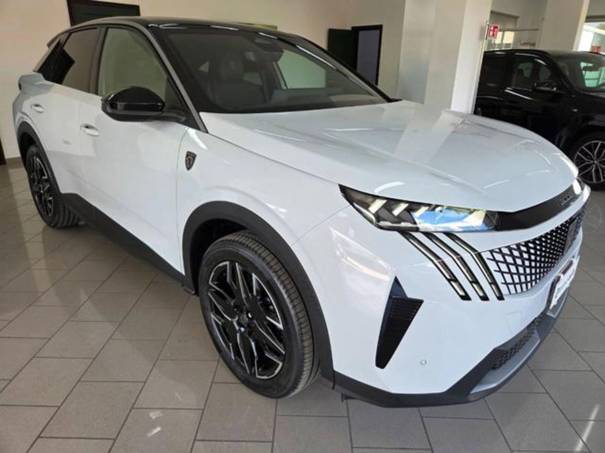 Peugeot 3008 1.2 hybrid GT Exclusive 145cv e-dcs6