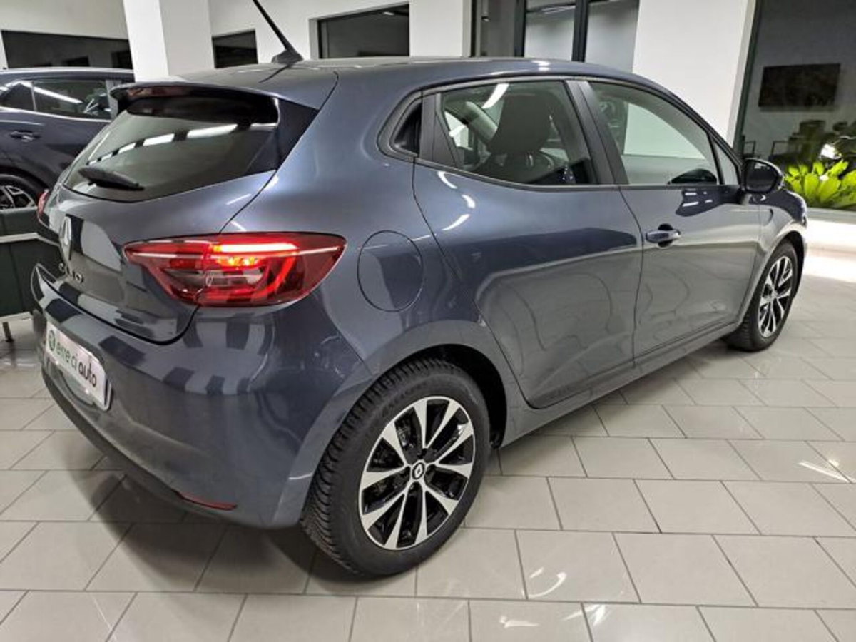 Renault Clio TCe 90 CV 5 porte Intens (8)