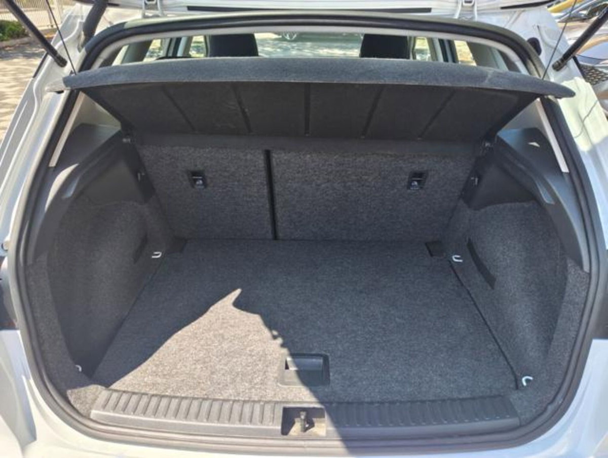 SEAT Arona 1.0 EcoTSI Style (14)