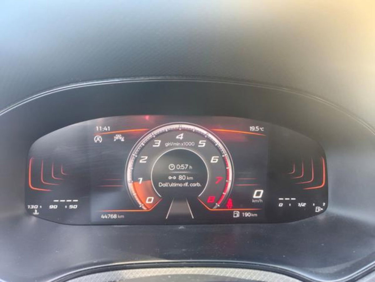 SEAT Arona 1.0 EcoTSI Style (8)