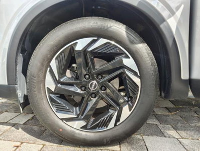 Nissan Qashqai 1.3 mhev N-Connecta 2wd 140cv (15)