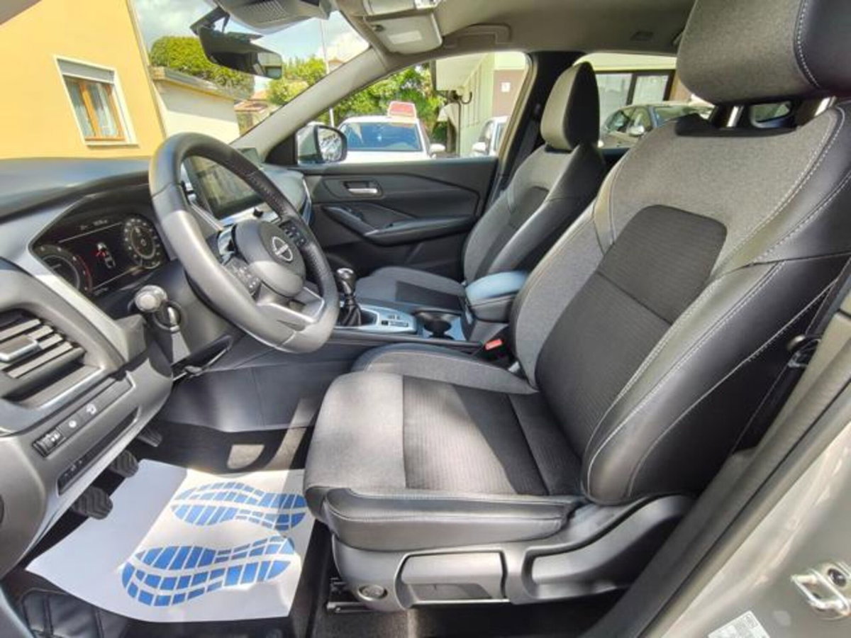 Nissan Qashqai 1.3 mhev N-Connecta 2wd 140cv (5)