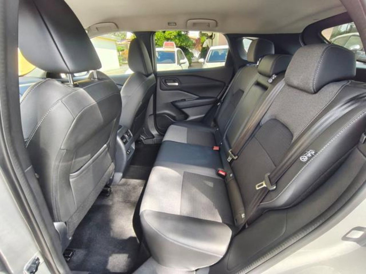 Nissan Qashqai 1.3 mhev N-Connecta 2wd 140cv (6)