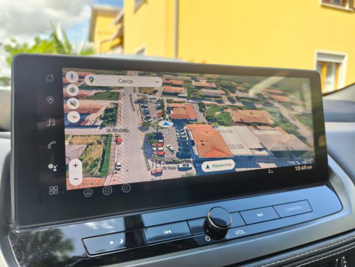 Nissan Qashqai 1.3 mhev N-Connecta 2wd 140cv (9)
