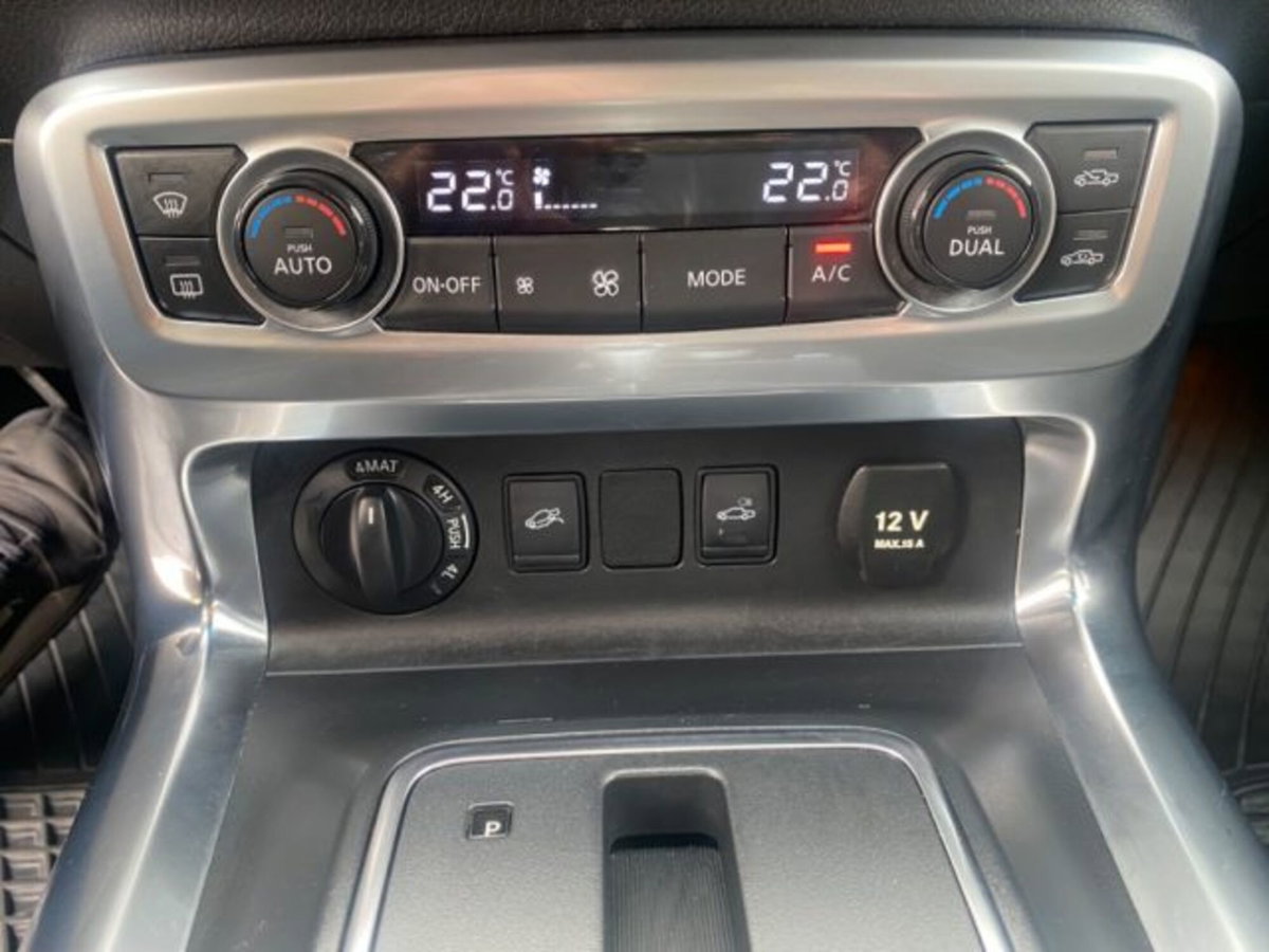 Mercedes-Benz Classe X Pick-up 350 d 4Matic Progressive (13)