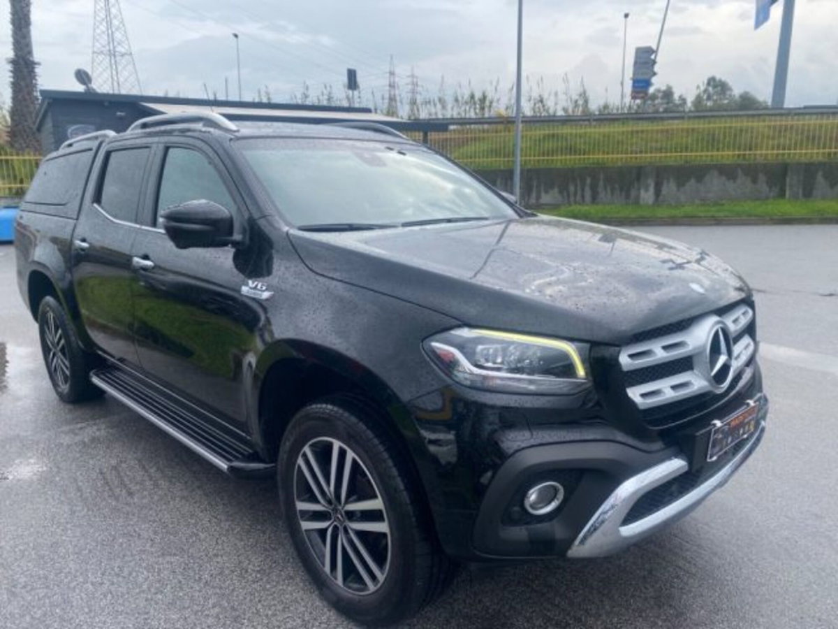 Mercedes-Benz Classe X Pick-up 350 d 4Matic Progressive (4)
