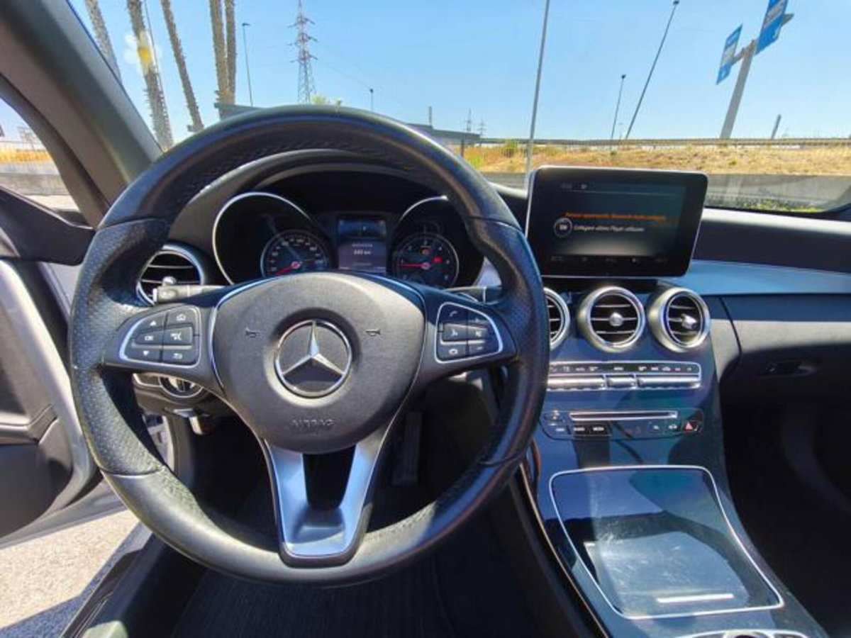 Mercedes-Benz Classe C Cabrio 220 d Cabrio Sport (14)