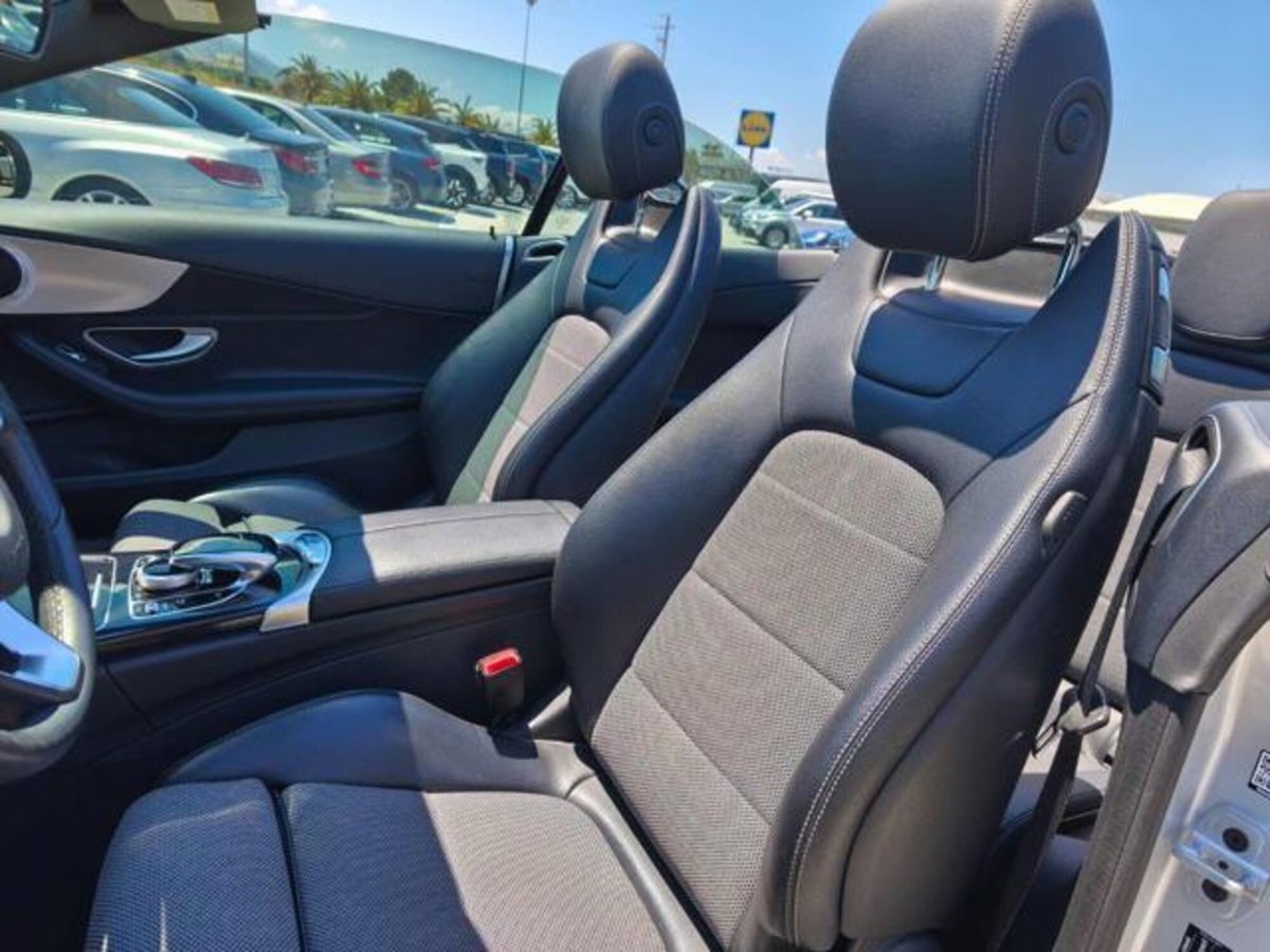 Mercedes-Benz Classe C Cabrio 220 d Cabrio Sport (19)