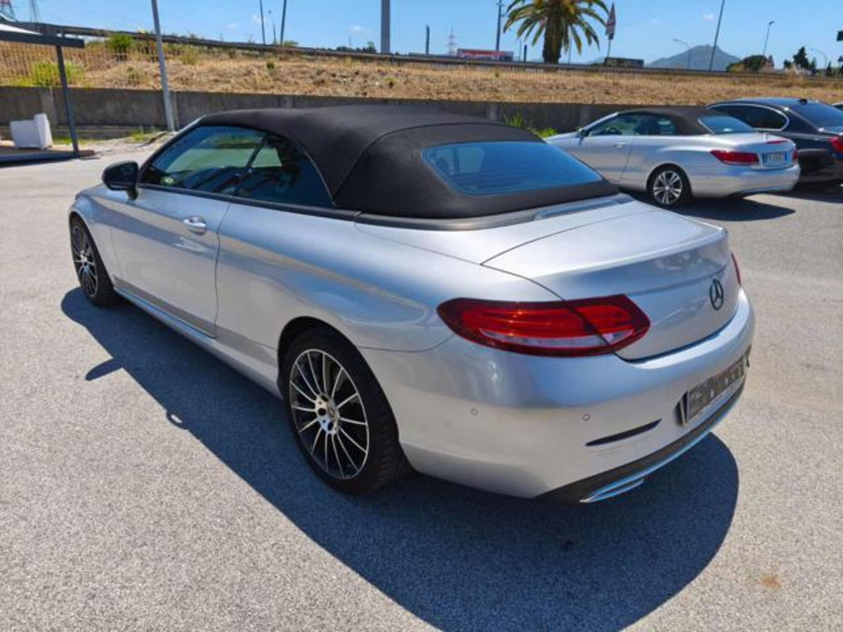 Mercedes-Benz Classe C Cabrio 220 d Cabrio Sport (4)