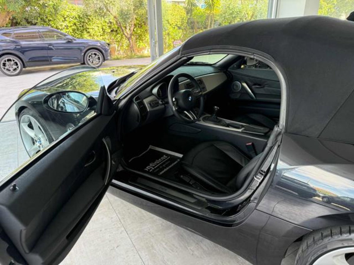 BMW Z4 Cabrio Z4 3.0i cat Roadster (10)