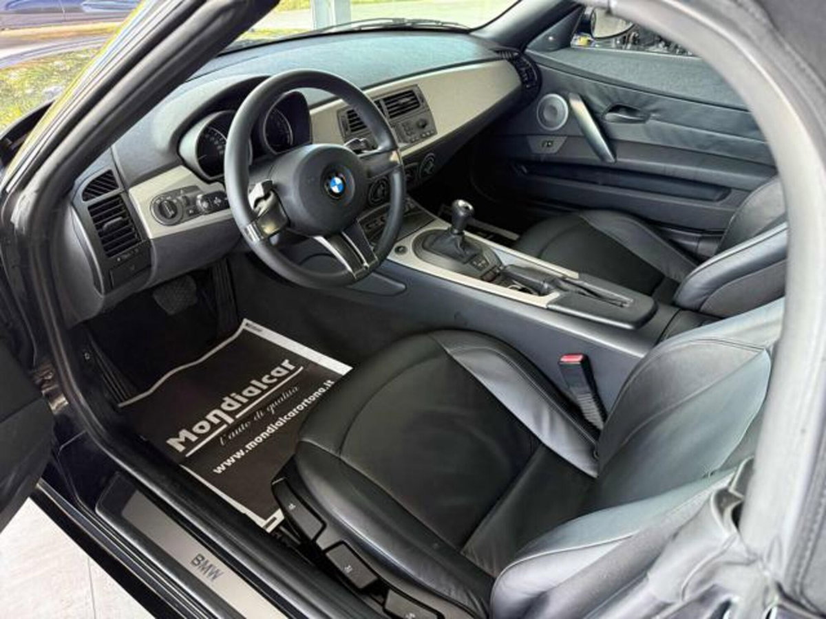 BMW Z4 Cabrio Z4 3.0i cat Roadster (11)