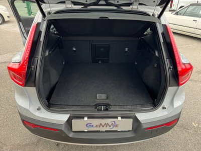 Volvo XC40 T4 Recharge Plug-in Hybrid R-design (17)