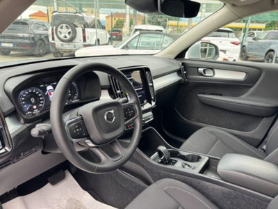 Volvo XC40 T4 Recharge Plug-in Hybrid R-design (9)