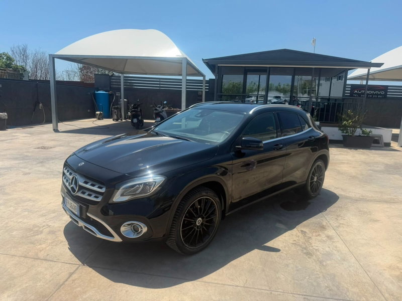 Mercedes-Benz GLA SUV 200 d Automatic Premium