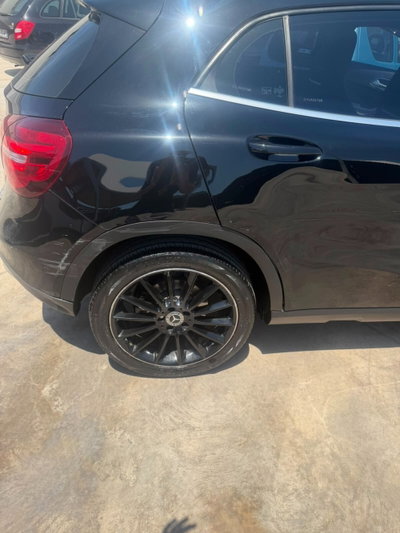Mercedes-Benz GLA SUV 200 d Automatic Premium (13)