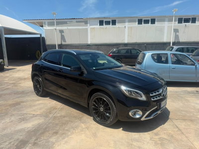 Mercedes-Benz GLA SUV 200 d Automatic Premium (2)