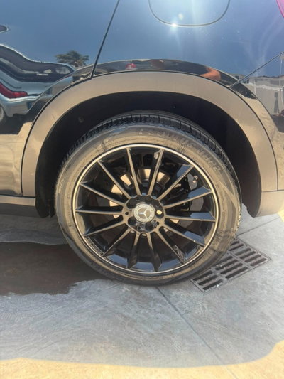 Mercedes-Benz GLA SUV 200 d Automatic Premium (7)