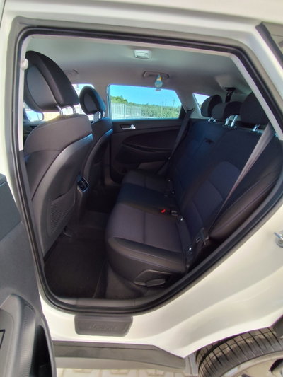 Hyundai Tucson 1.7 CRDi DCT XPossible (15)