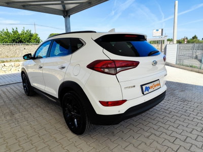 Hyundai Tucson 1.7 CRDi DCT XPossible (9)
