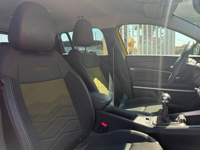 Jeep Avenger 1.2 turbo Summit fwd 100cv (12)