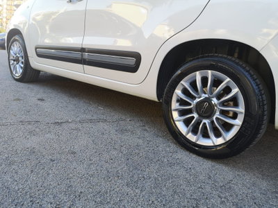 Fiat 500L 1.6 Multijet 105 CV Lounge (10)