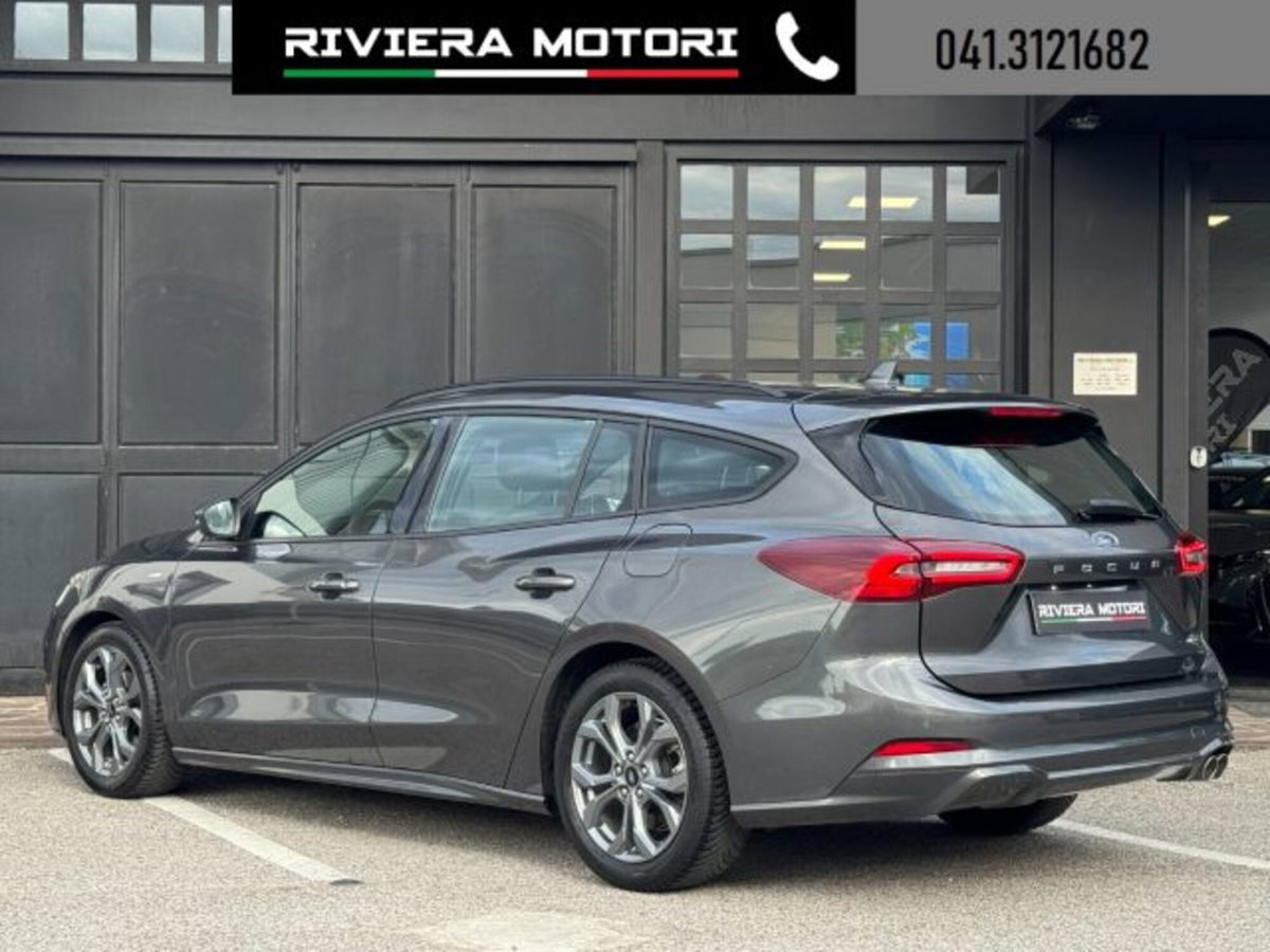 Ford Focus Station Wagon 1.5 EcoBlue 115 CV automatico SW ST-Line Design (11)