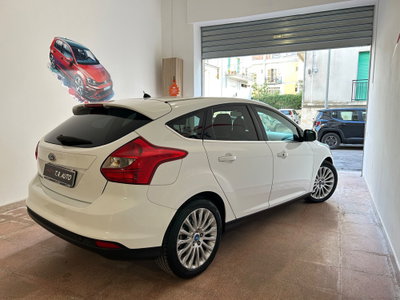 Ford Focus 1.6 TDCi 115 CV Titanium (4)