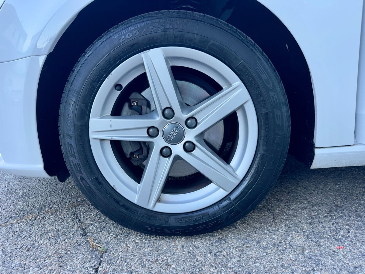 Audi A3 Sportback 1.6 TDI 116 CV Sport (17)