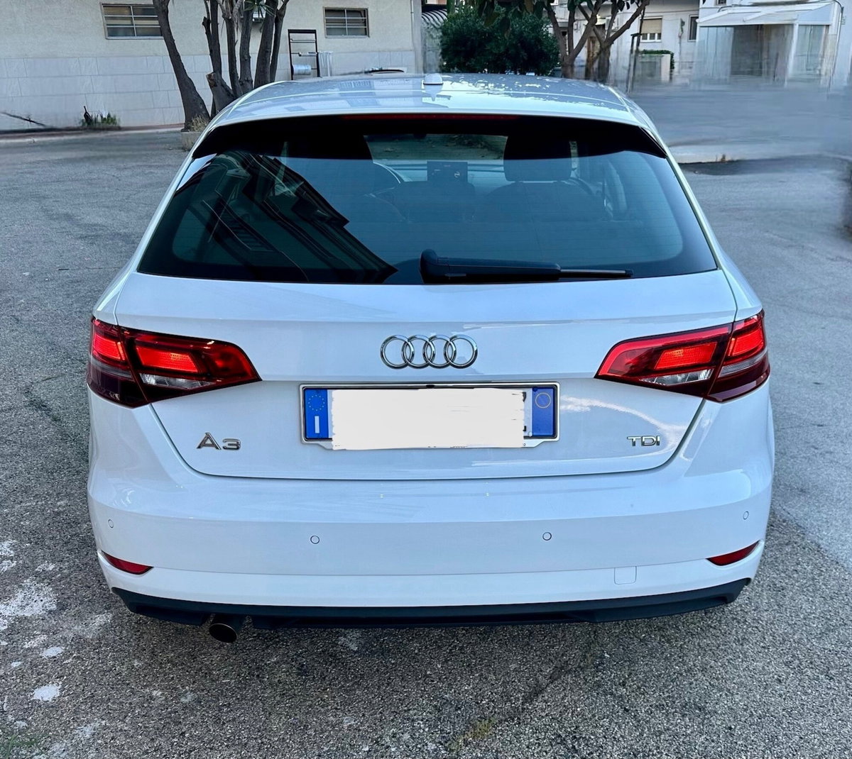 Audi A3 Sportback 1.6 TDI 116 CV Sport (5)