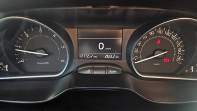 Peugeot 208 120 S&S 5 porte GT Line (12)