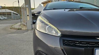 Peugeot 208 120 S&S 5 porte GT Line (14)