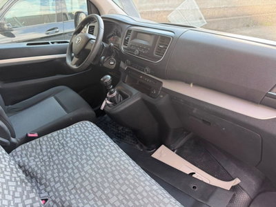 Toyota Proace Verso Verso 1.6D L1 D Lounge (9)