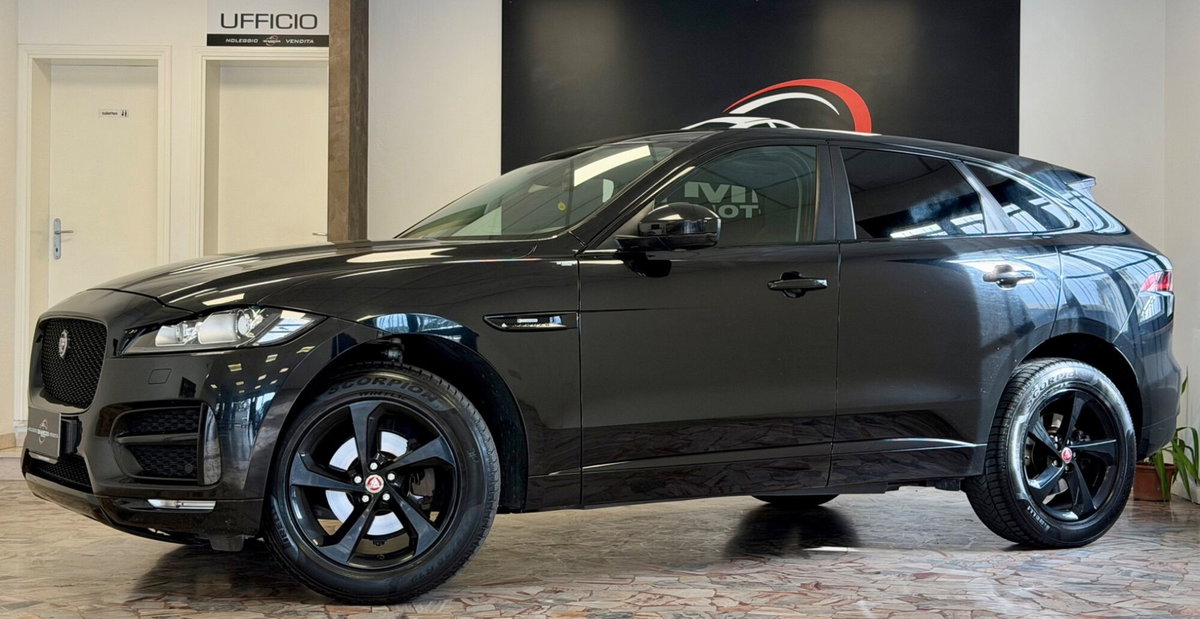 Jaguar F-Pace 2.0 D 180 CV AWD Pure