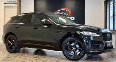 Jaguar F-Pace 2.0 D 180 CV AWD Pure (3)